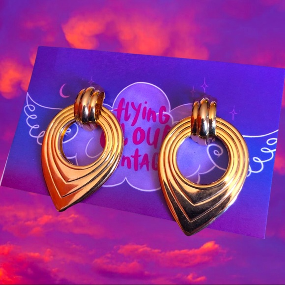 Vintage Earrings - Picture 1 of 1